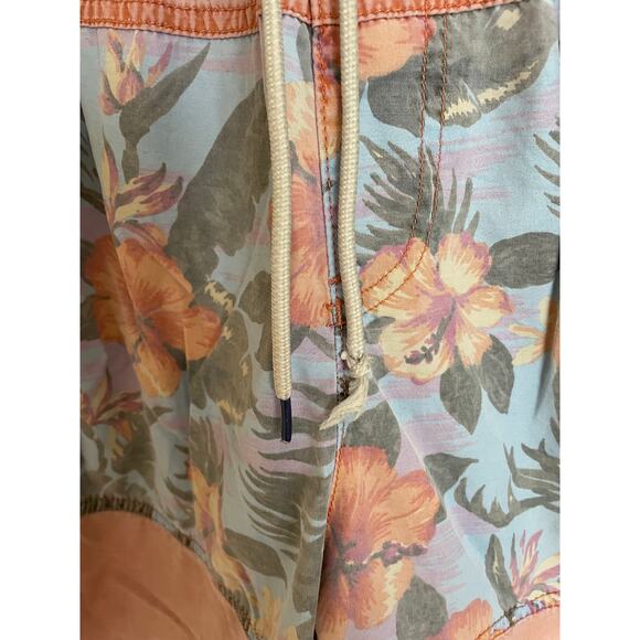 WITHOUT WALLS Men's Floral Swim Trunks - Size Small - Picture 2 of 11